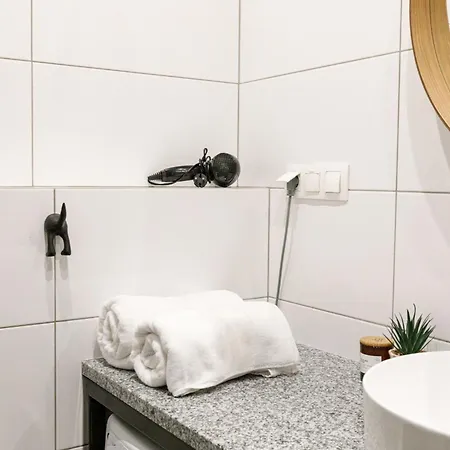 Close-urban Chic - Center - Great Location&kosciuszki Apartment Wroclaw
