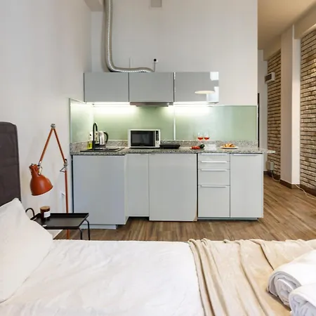 Close-urban Chic - Center - Great Location&kosciuszki Апартаменты Вроцлав